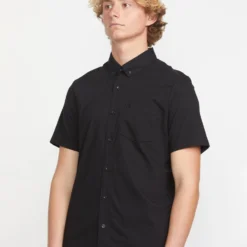 Everett Oxford Shirt - NEW BLACK -Volcom Store A0412501 NBK 1