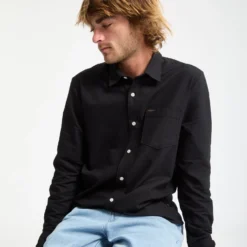 Veeco Oxford Shirt - Black -Volcom Store A0532507 BLK 7