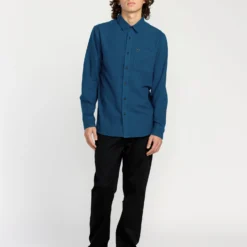 Caden Solid Shirt - Cosmic Blue -Volcom Store A0532508 COS 30