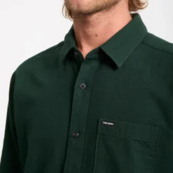 Caden Solid Shirt - Scarab -Volcom Store A0532508 SCB 5