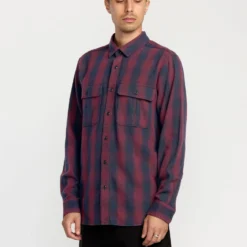 Shadowstone Flannel Shirt - Navy -Volcom Store A0532511 NVY 31