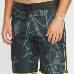 Mister Fib Scallop Stoney 19" Boardshort - STEALTH -Volcom Store A0812508 STH 1