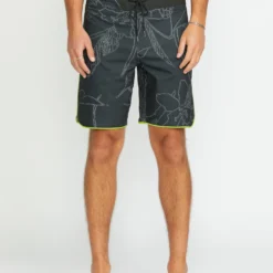 Mister Fib Scallop Stoney 19" Boardshort - STEALTH