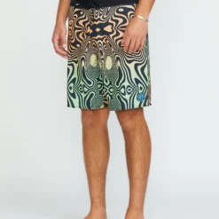 Filip Rygalski Mod 18" Boardshort - MULTI -Volcom Store A0812514 MLT 3