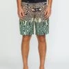 Filip Rygalski Mod 18" Boardshort - MULTI -Volcom Store A0812514 MLT F
