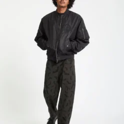 Skullarstone Bomber Jacket - Black 29 Skullarstone Bomber Jacket - Black -Volcom Store A1632505 BLK 30