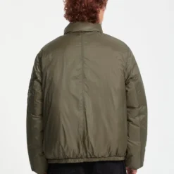 Volcom Store -Volcom Store A1732501 WMS 2