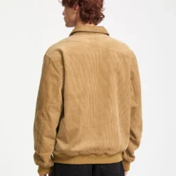 Volcom Store -Volcom Store A1732503 ERM 2