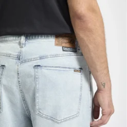 Billow Jeans - Desert Dirt Indigo 25 Billow Jeans - Desert Dirt Indigo -Volcom Store A1932205 DDN 3 e32caea9 d873 42d1 b341 2c88d6f4f7c8