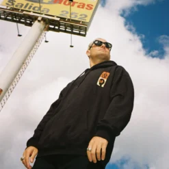 Gonyvaders Hoodie - BLACK -Volcom Store A4112508 BLK LIFESTYLE 5