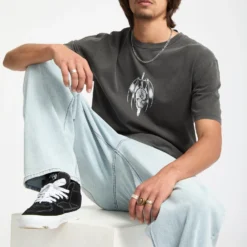 Sworder T-Shirt - Black -Volcom Store A5232551 BLK 5 818c2a4c de7d 4915 8708 e61da2cd035e