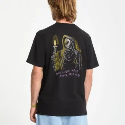 Nunca Pasa T-Shirt - Black -Volcom Store A5232556 BLK 2 fad42849 75cf 4a9a a9fd 4b2e93767f62