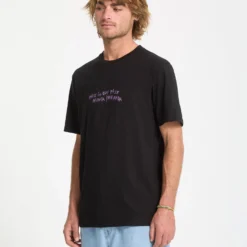 Nunca Pasa T-Shirt - Black -Volcom Store A5232556 BLK 31 4c8821de b05b 48f5 800f 415fd8be0eb3