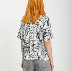 Alix Shirt - BLACK WHITE -Volcom Store B0412504 BWH B