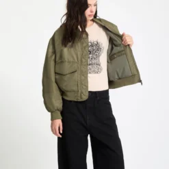 Vaderetro Bomber Jacket - Wintermoss 21 Vaderetro Bomber Jacket - Wintermoss -Volcom Store B1732501 WMS 4