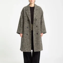 Eastcoat Coat - Black White