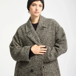 Eastcoat Coat - Black White 21 Eastcoat Coat - Black White -Volcom Store B1732504 BWH 6