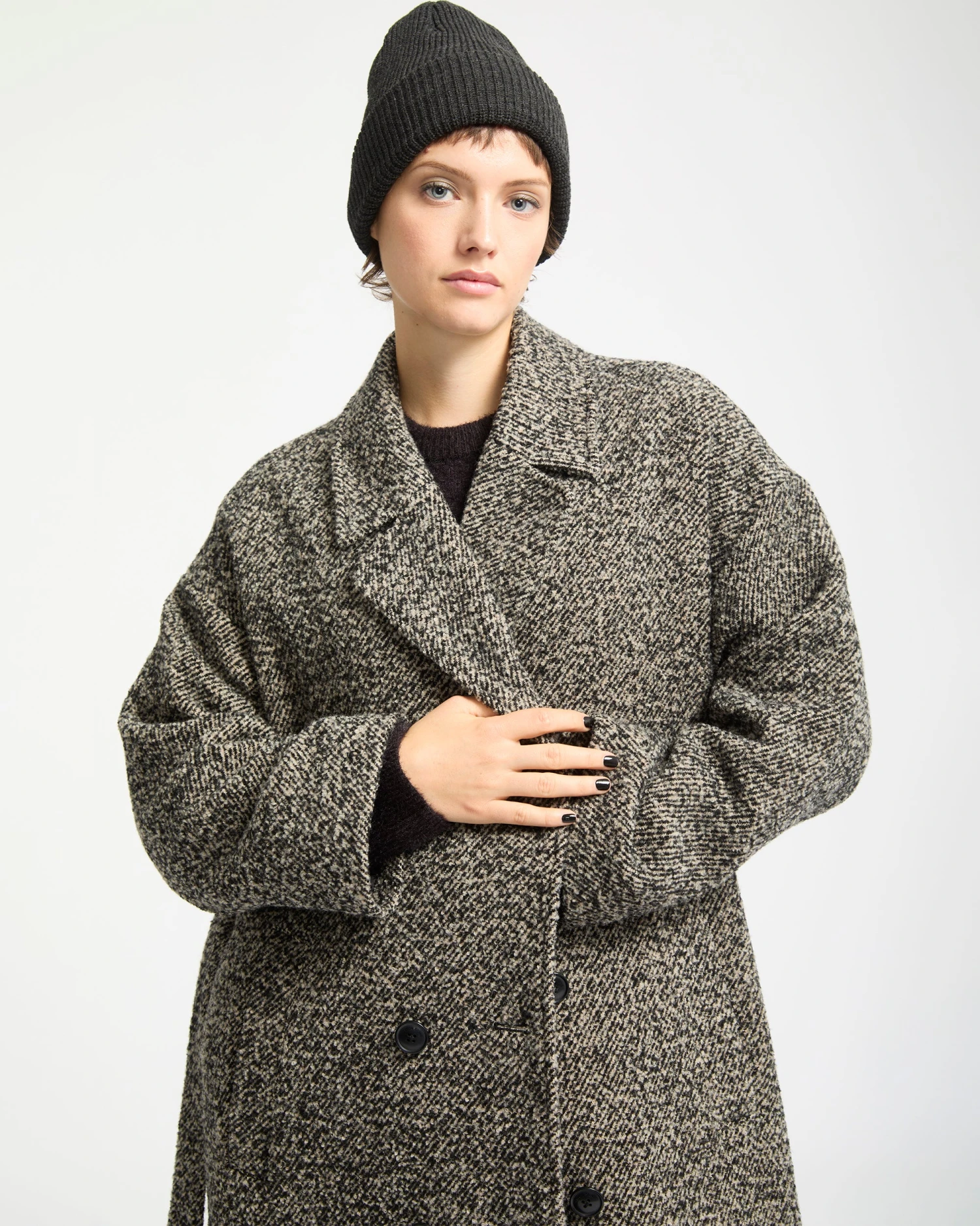 Eastcoat Coat - Black White 8 Eastcoat Coat - Black White - Image 6