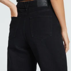 Stoned Boyfriend High Rise Jeans - BLACK -Volcom Store B1932400 BLK 1