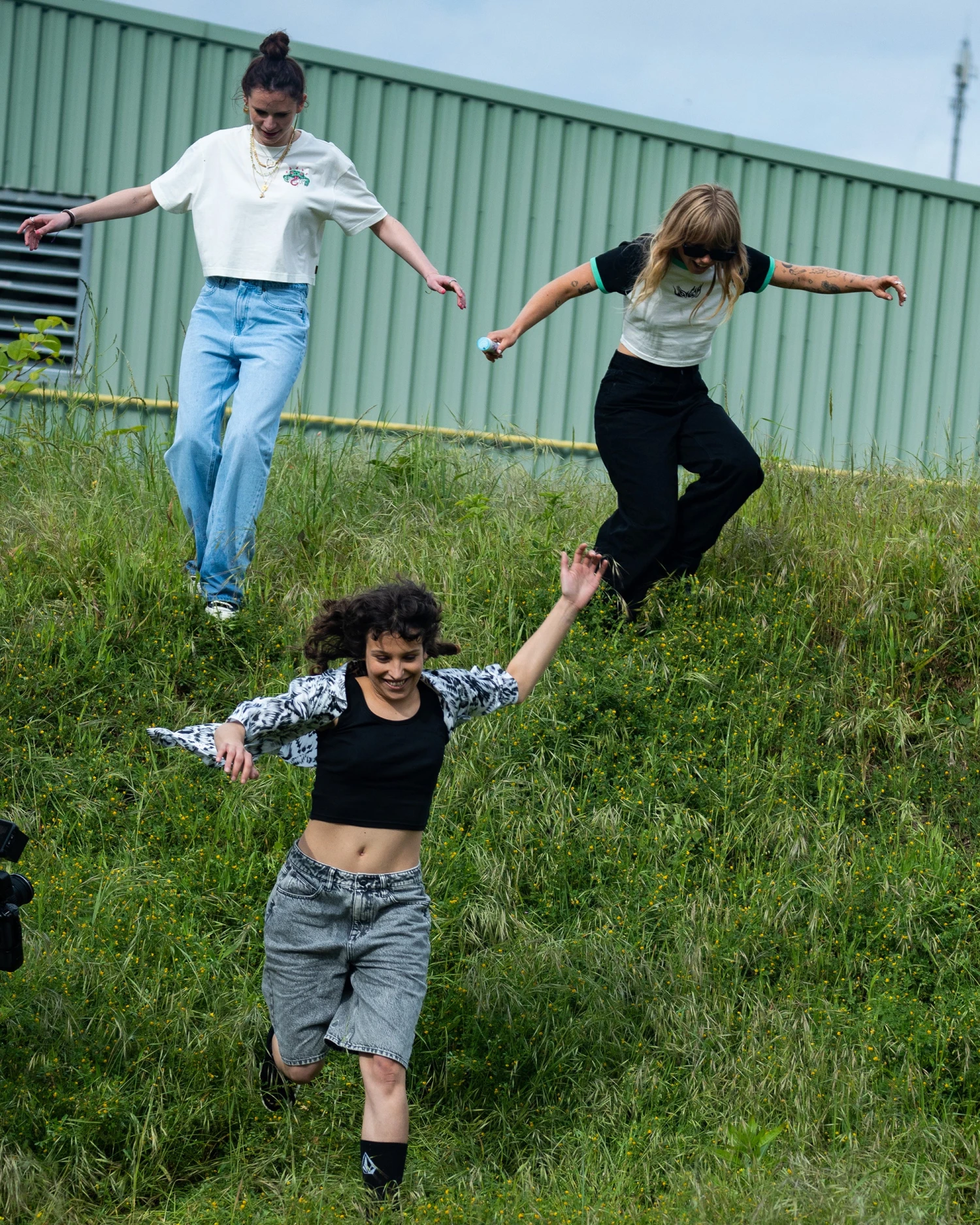 Stoned Boyfriend High Rise Jeans - BLUE BIRD 8 Stoned Boyfriend High Rise Jeans - BLUE BIRD - Image 6