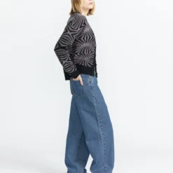 Stoned High Rise Jeans - Indigo Ridge Wash -Volcom Store B1932400 IRW 3 fddb3b10 1b97 4bce 8b5b 06778ec41006