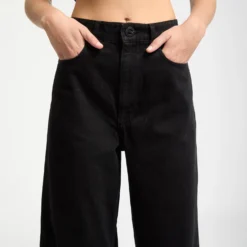 Weellow II Jeans - Black -Volcom Store B1932505 BLK 3