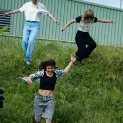 Alix 1 T-shirt - STAR WHITE -Volcom Store B3512505 SWH LIFESTYLE 1