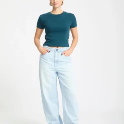 Volcomstone Tight Crop T-Shirt - Emerald Green -Volcom Store B3512510 EMG 4