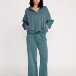 Stone Soft Quarter Zip Sweatshirt - Emerald Green 15 Stone Soft Quarter Zip Sweatshirt - Emerald Green -Volcom Store B4632502 EMG 31