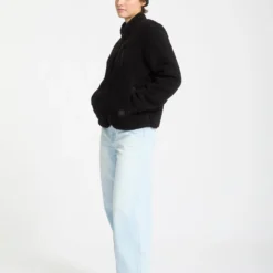 Wuzer Fuzzar Sweatshirt - Black