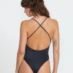 Simply Seamless Crossback One Piece Swimsuit - BLACK -Volcom Store O3012500 BLK B