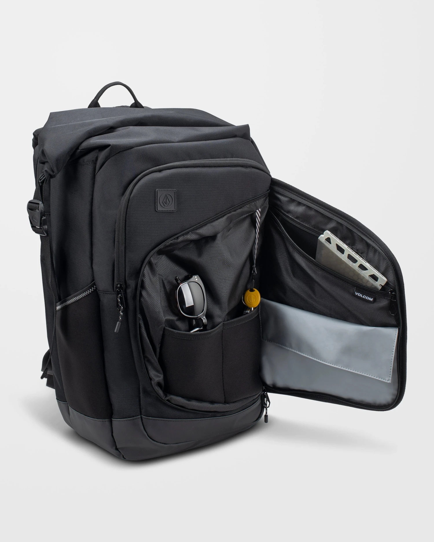 Forecast Dry Backpack - Black 6 Forecast Dry Backpack - Black - Image 4